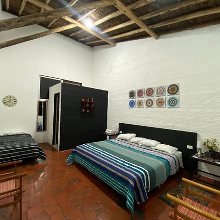 Club Aviva Guatavita - Hostel - Restaurante, Disco & Bar Экстерьер фото