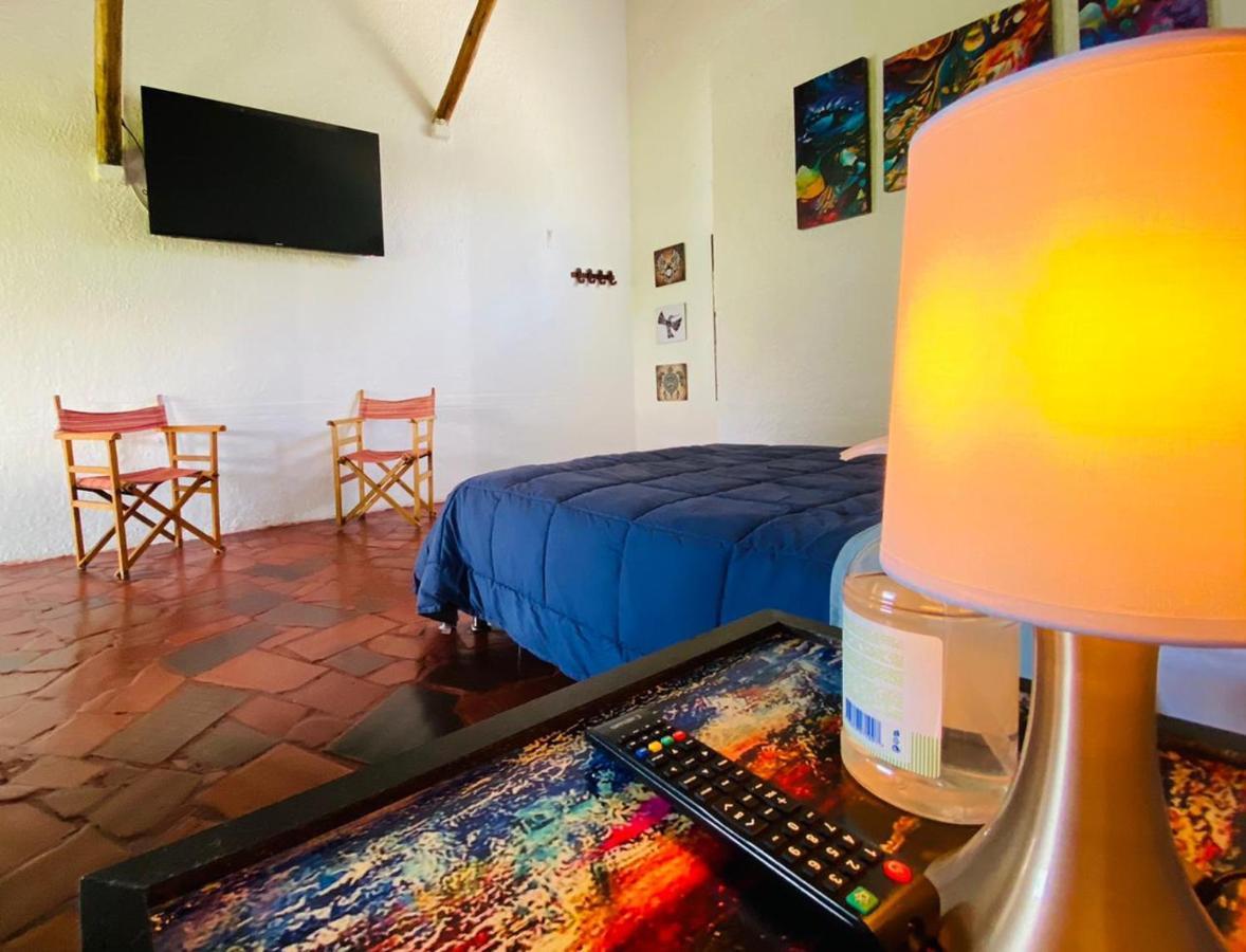 Club Aviva Guatavita - Hostel - Restaurante, Disco & Bar Экстерьер фото