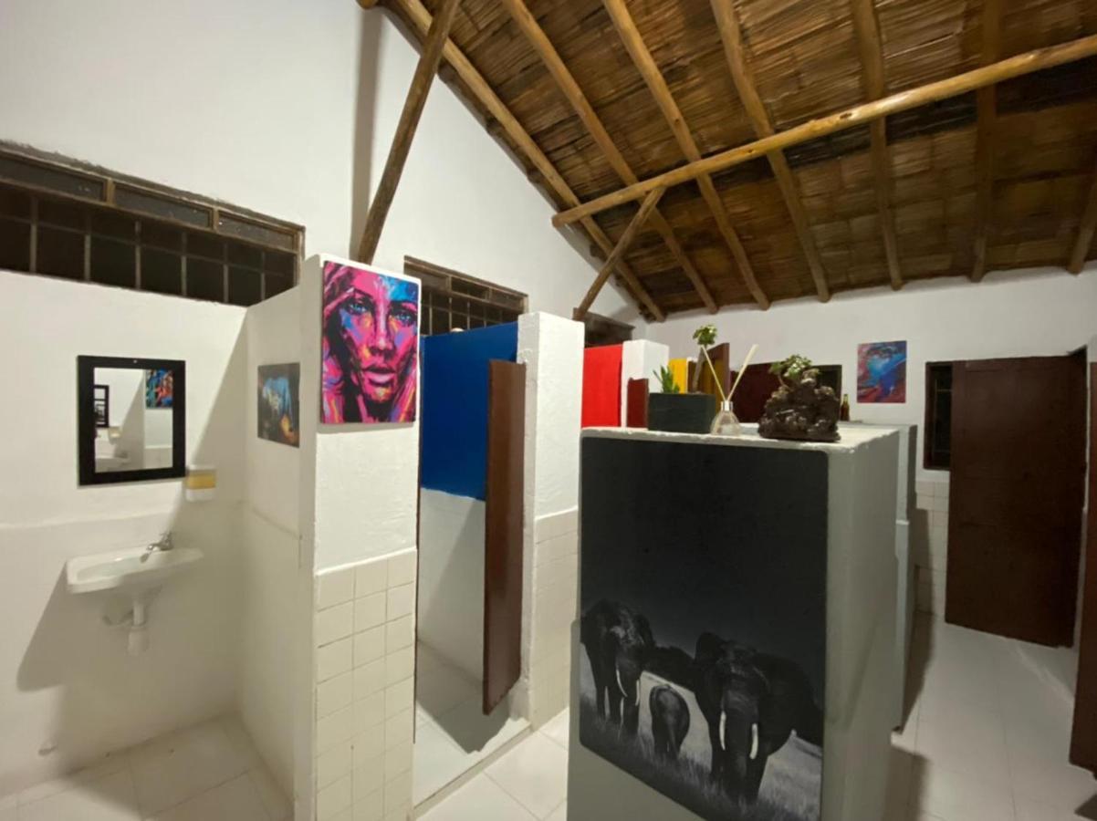 Club Aviva Guatavita - Hostel - Restaurante, Disco & Bar Экстерьер фото