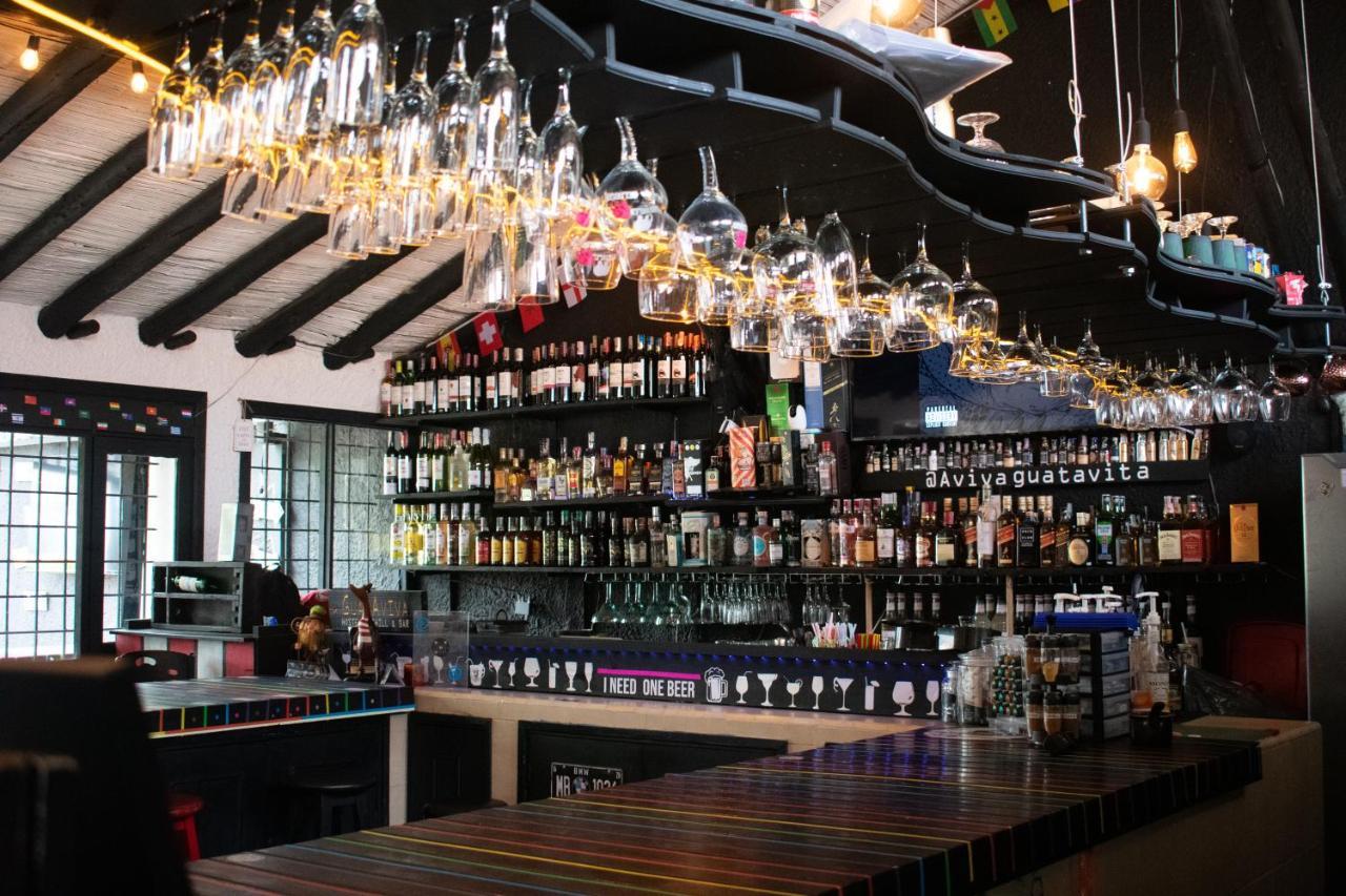 Club Aviva Guatavita - Hostel - Restaurante, Disco & Bar Экстерьер фото